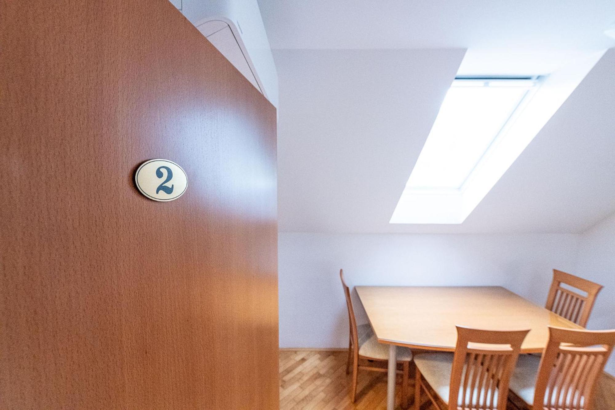 Straza Apartmaji In Sobe Ramar מראה חיצוני תמונה